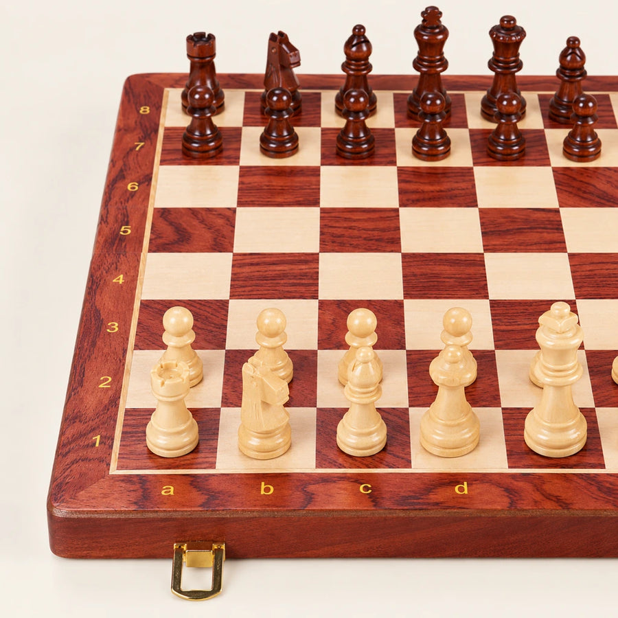 Jeu d’échecs Le Cercle — détail du plateau