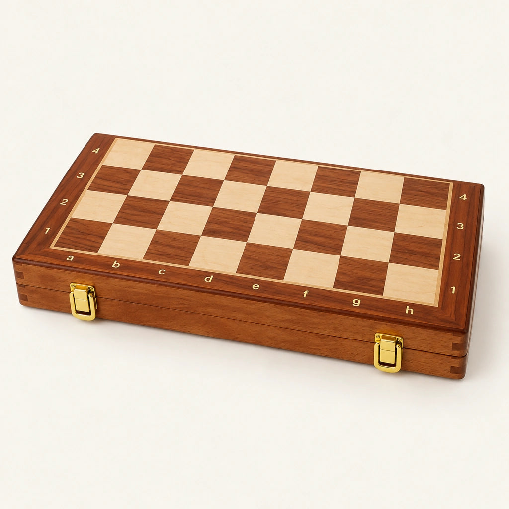 Jeu d’échecs Le Médaillon — jeu fermé