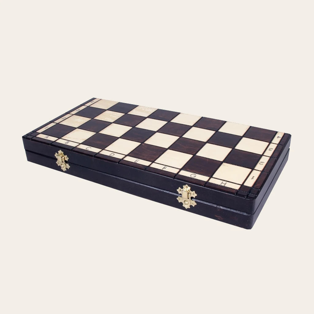 Jeu d’échecs La Matriochka — coffret fermé