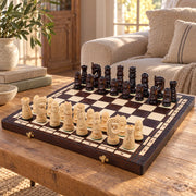 Jeu d’échecs Le Tatras — mis en scène dans un salon