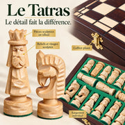 Jeu d’échecs Le Tatras en bois sculpté — gros plans des matières, des finitions et du rangement