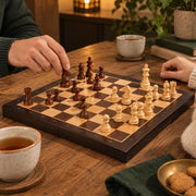 Jeu d’échecs Le Nomade ébène — partie en cours