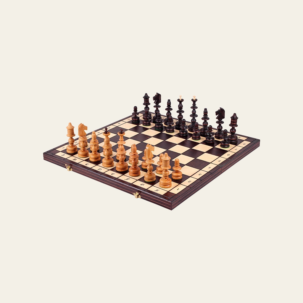 Jeu d’échecs Le Varsovie — détail de la sculpture
