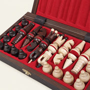 Jeu d’échecs Le Trianon — coffret ouvert, pièces rangées