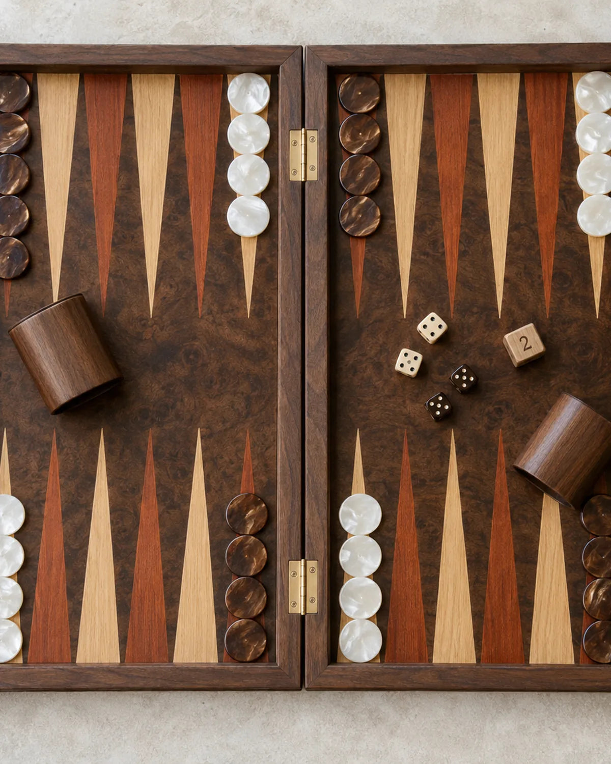 Backgammon Noyer de Californie — 02 dessus