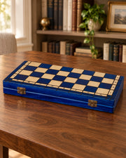 Le coffret Ace bleu fermé, avec ses deux fermoirs