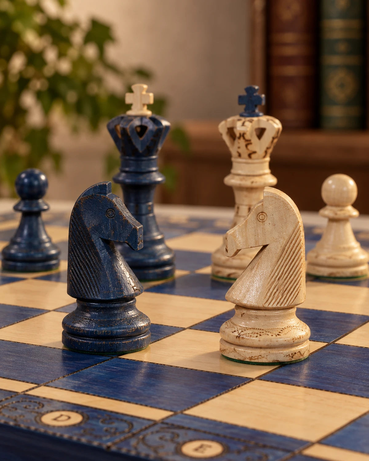 Jeu d’échecs Ambassador bois — détail des pièces