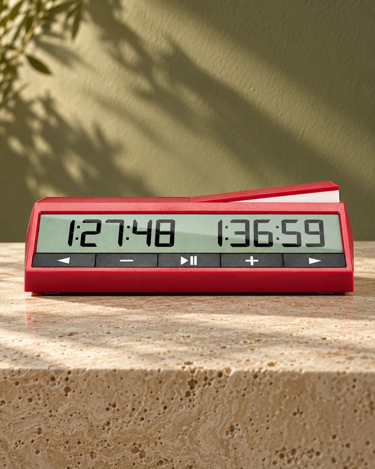 Pendule DGT 2500 rouge — lumiere